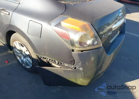 2011 Nissan Altima 2.5 S z USA, uszkodzony, nr VIN 1N4AL2AP7BN444071